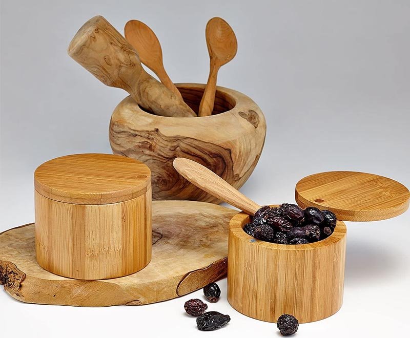 Bamboo Tea Box With Magnetic Swivel Lid